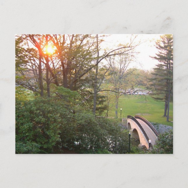 Cartão Postal Ponte do Arco-íris Sunset no Grove City College (Frente)