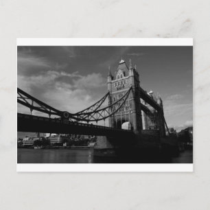 Cartão Postal ponte torre a preto e branco