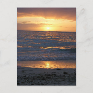 Cartão Postal pôr do sol na praia