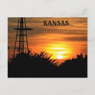 Cartão Postal Pôr do sol no Kansas com silhueta de moinho de ven