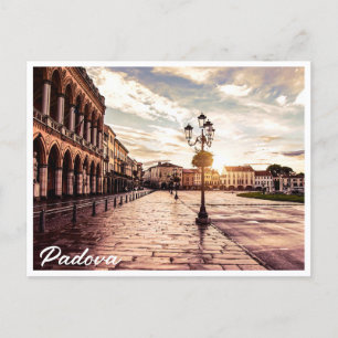 Cartão Postal Pôr do sol sobre a praça em Padova na Itália