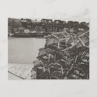Cartão Postal Potes de caranguejo, porto de Whitby, North Yorksh