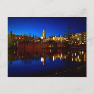 Cartão Postal Praça do Templo da Piscina Refletindo