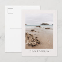Praia Arnia na Espanha, estética de praia neutra