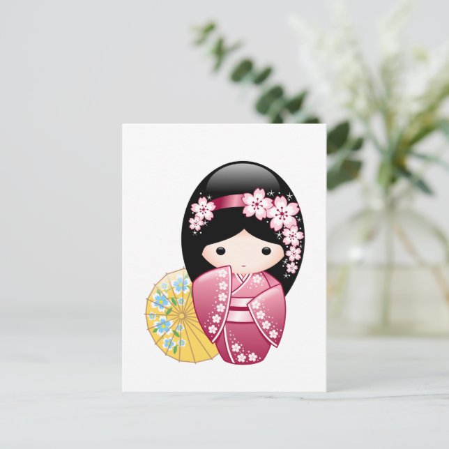 Cartão Postal Primavera Kokeshi Doll - Garota Geisha Japonesa (Em pé/Frente)