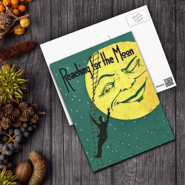 Cartão Postal Procurando pelo Cartão-Postal da Lua (Man on ladder Reaching for big yellow moon with face on green postcard with white stars.)