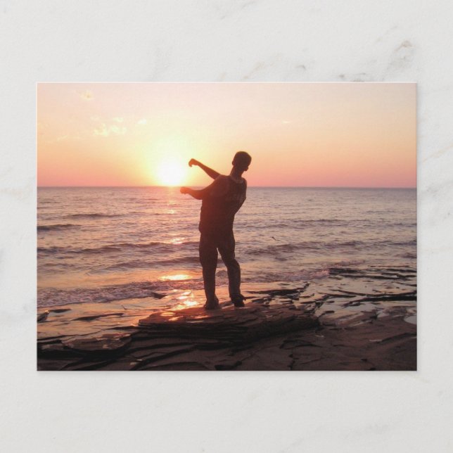 Cartão Postal Pulando Rochas no Sunset (Frente)