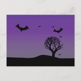 Cartão Postal Púrpura assustadora do Halloween