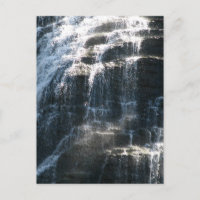 Quedas de água em Ithaca Falls em Nova York