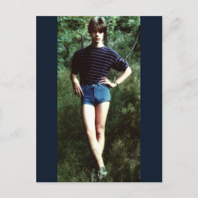 Cartão Postal Quem Veste Curto Curto? (Frente)