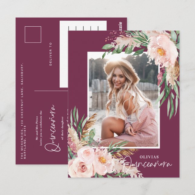 Cartão Postal Quinceañera - aniversário floral de uma menina púr (Frente/Verso)