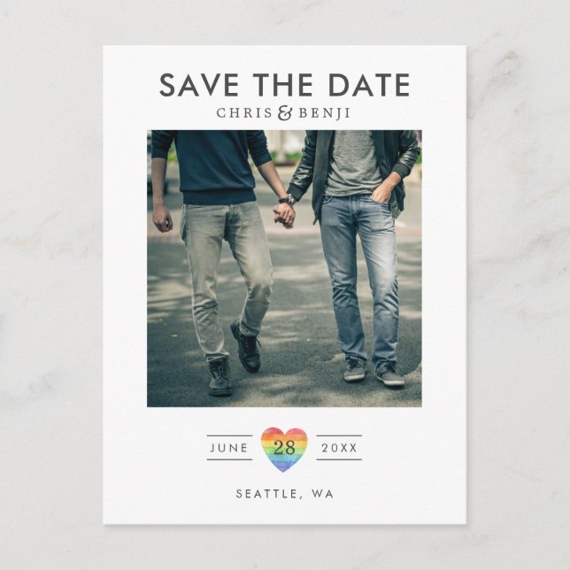 Cartão Postal Rainbow Heart LGBTQ Save the Date with Photo (Frente)