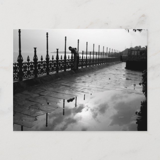 Cartão Postal Rainy Evening (Frente)