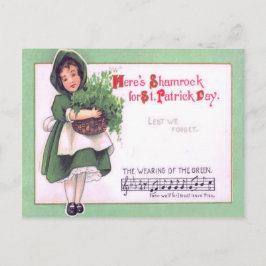 Cartão Postal Rapariga Shamrock Vestindo o Verde