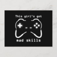 Rapariga tem controladora de videogame de habilida