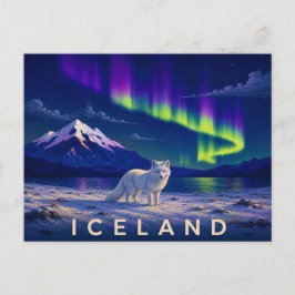 Cartão Postal Raposa Ártica sob a Aurora | Islândia Icônica
