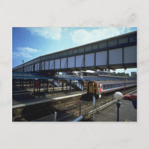 Cartão Postal Rede a sudeste do trem em Guilford, Reino Unido