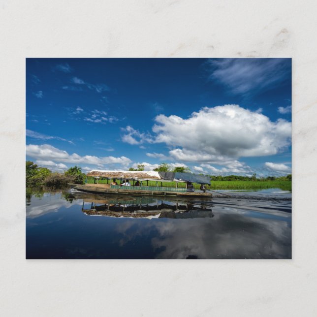 Cartão Postal Reflexão do Barco Turístico (Frente)