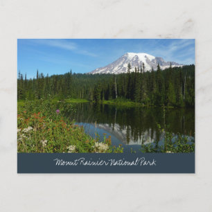 Cartão Postal Reflexo do Lago Monte Rainier com Flores Silvestre