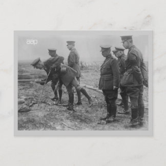Cartão Postal Rei Albert no campo de batalha Primeira Guerra Mun