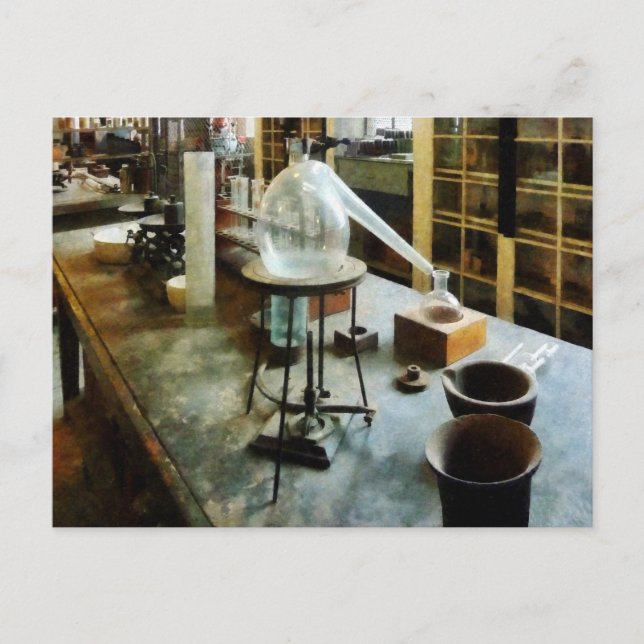 Cartão Postal Retorna no laboratório Chem (Frente)