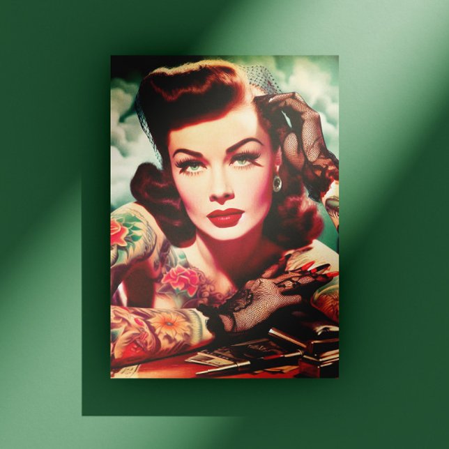 Cartão Postal Retro Tattooed Pin-up (Criador carregado)