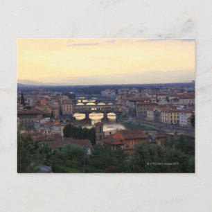 Cartão Postal Rio Arno e Ponte Vecchio em Florença,