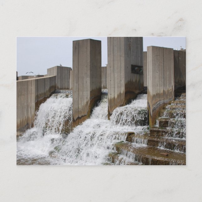 Cartão Postal Rolagem de Pedra Cai na Placa de Posto 2 (Frente)