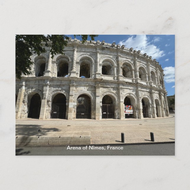 Cartão Postal Roman Amphitheater, Nimes, França em um (Frente)