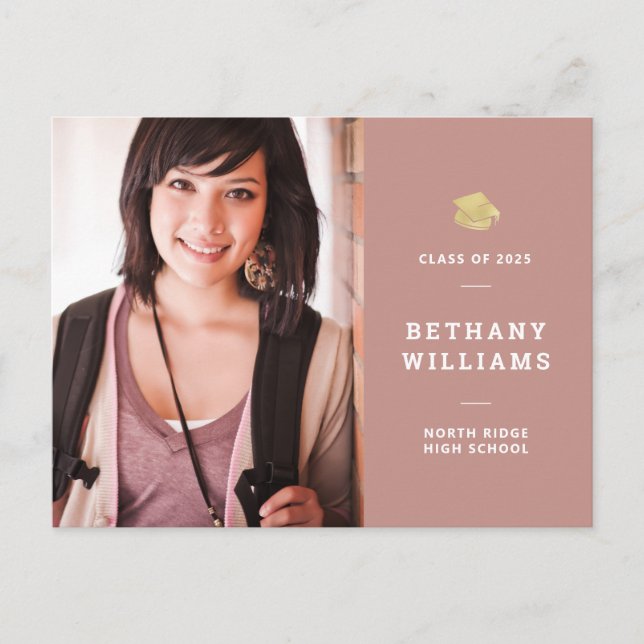 Cartão Postal Rosa moderno e graduação de fotos Dourada (Frente)