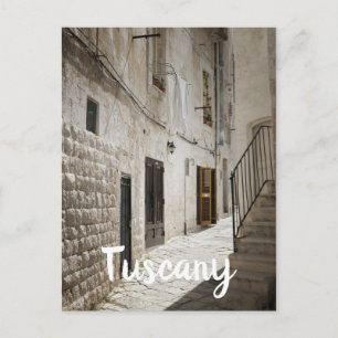 Cartão Postal Roupas penduradas para secar em uma viela na Itáli