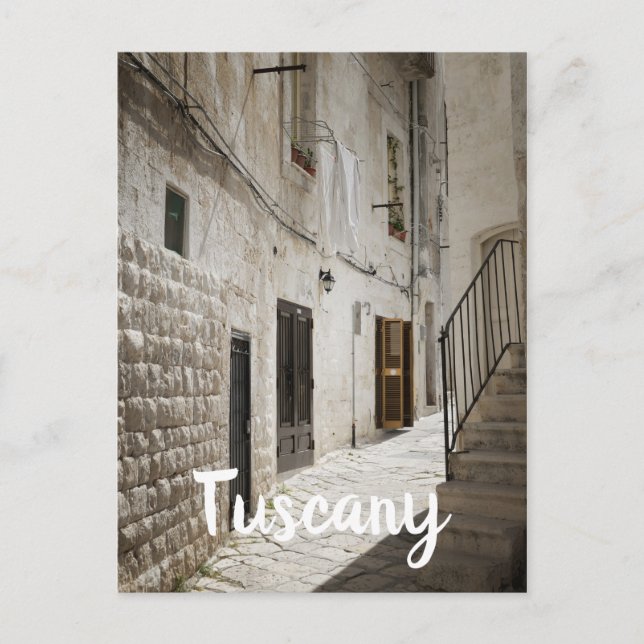 Cartão Postal Roupas penduradas para secar em uma viela na Itáli (Frente)