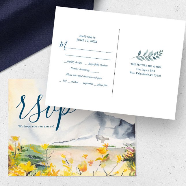 Cartão postal RSVP de Escolha de Refeição da Monta (Wedding rsvp postcard mountain destination wedding watercolor art by Victoria Grigaliunas)