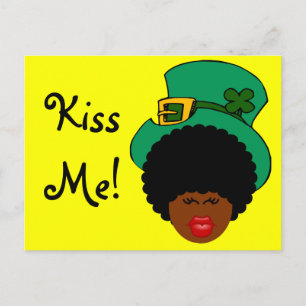 Cartão Postal Rua. Humor do Dia de Patrick: Beije-me. Sou Irland