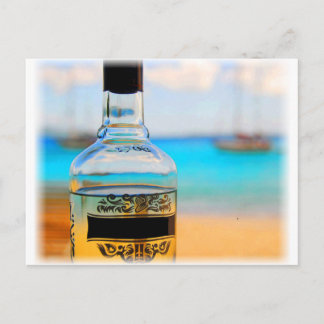 Cartão Postal Rum Bottle na Praia