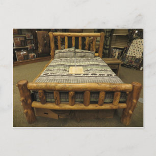 Cartão Postal Rustic Bed