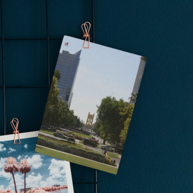 Cartão Postal Sacramento: Ponte Torre de Capitol Mall (Criador carregado)