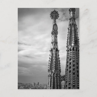 Cartão Postal Sagrada Familia towers in Barcelona