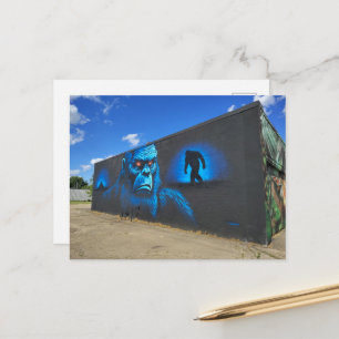 Cartão Postal Sasquatch Azul