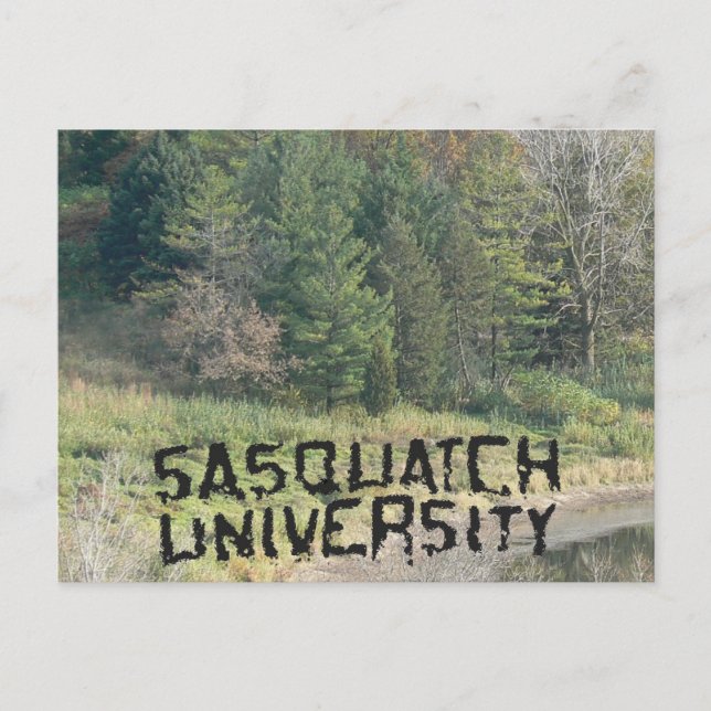 Cartão Postal Sasquatch University - Vários produtos (Frente)