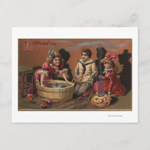 Cartão Postal Saudação de HalloweenBobbing para Maçãs #2