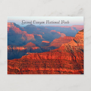 Cartão Postal saudações vermelhas do Grand Canyon