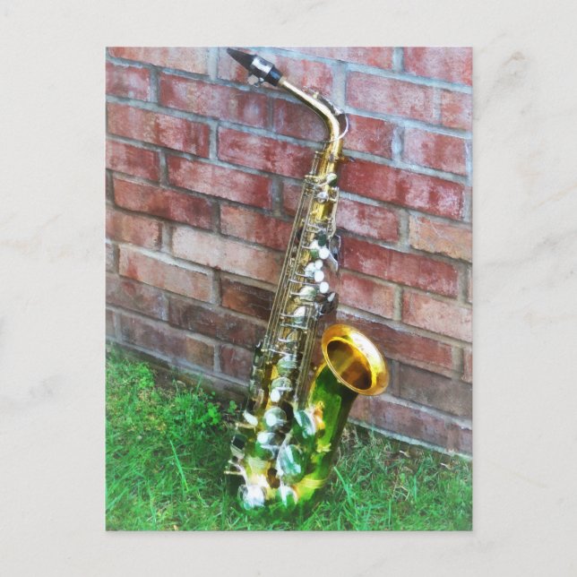Cartão Postal Saxofone contra Brick (Frente)