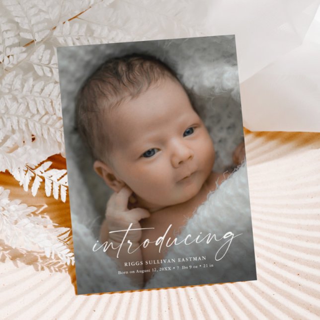 Cartão Postal Script Apresentando Foto De Bebê Obrigado (Simple elegant script baby photo brith announcement postcard.)