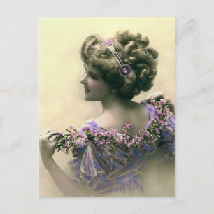 Cartão Postal Senhora Victoriana