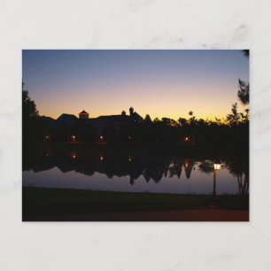 Cartão Postal Silouette Sunrise Em Orlando, Flórida Sobre O Telh