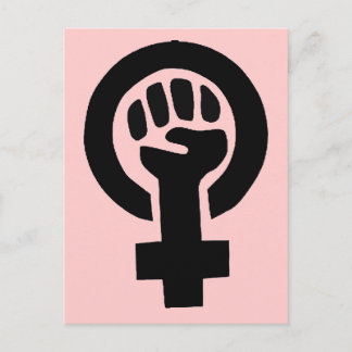 Cartão Postal Símbolo de potência feminista com fundo rosa