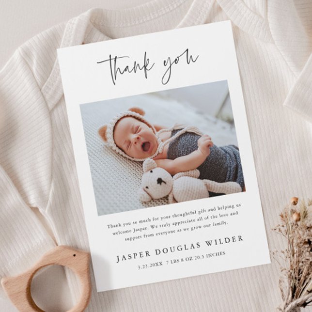 Cartão Postal Simple Baby Photo Birth Stats Thank You Card (Simple modern script baby photo thank you card birth stats announmcents.)