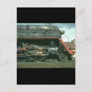 Cartão Postal Skyliner construído americano posa para Trens a Va