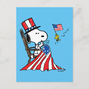 Cartão Postal Snoopy Sewing 4 de julho Flag